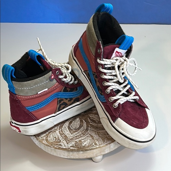 VANS SK8-HI CANVAS SUEDE MTE 2 HI TOP   PERFORMANCE SNEAKERS  MEN 5.5 WOMEN 7.0 - Picture 1 of 12
